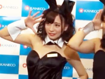 バニーガールの格好したイベントガールに強姦魔が近づき中出しレイプ！美少女パイパン中出しレイプのアダルト動画