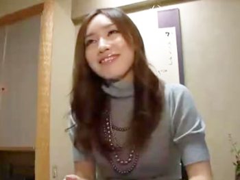 S級美人妻と温泉へ不倫旅行して昼から露天でSEX三昧巨乳素人人妻の無料セックス動画