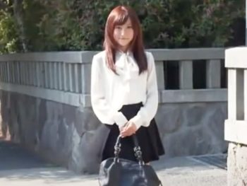 結婚して半年で早くも浮気しちゃう専業主婦の若妻さんとホテルでパコ人妻ハメ撮りの無料エロ動画