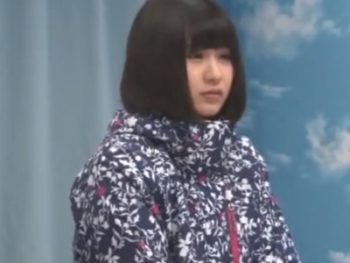 卒業旅行中の女子大生ナンパ→友達とマッサージ体験させたら発情して中出しパコ始めた件ｗ素人美少女痴女中出しナンパマッサージのアダルトエロ動画