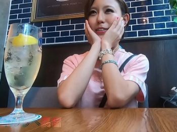 あなたよりもビッチなギャルを紹介して下さい！幼い表情の裏に性欲をかぶったモンスターのフェラ...