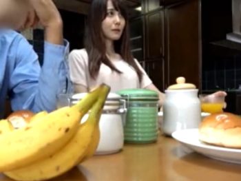 ハーフ顔の美人妻は寝取られていた！極太チンポに溺れてNTR中出し巨乳素人中出しハメ撮りのエロ動画