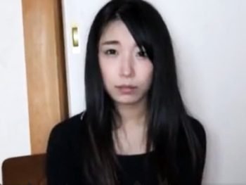 キスだけでアクメするイキ過ぎエロ娘と危険日中出しハメ撮り！美少女中出しハメ撮りイラマチオのアダルト動画