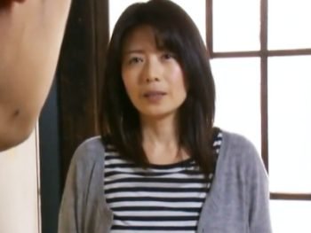 身体の相性が悪い旦那を捨て性欲を満たしてくれる絶倫男との生活を選択する熟女妻巨乳人妻熟女の...