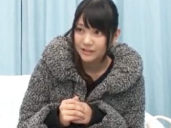 母性が溢れる黒髪お姉さんがミラー号で童貞を優しく筆おろし！素人美少女お姉さん童貞のアダルト動画