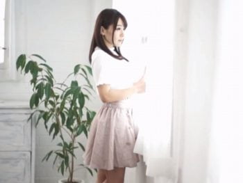 美しい顔が見えなくなるほどの大量顔射で失神乱交に！お姉さん顔射ぶっかけ乱交のアダルト動画