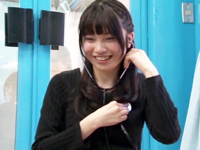 19歳現役JDがMM号訪問→中出しパコ開始で欲求不満解消！素人美少女痴女のアダルト動画