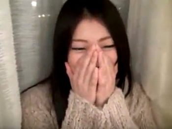 最初は抵抗ありそうだった素人娘とアヘ顔ハメ撮り巨乳素人ハメ撮りのエロ動画