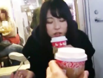 ラブラブなはずだった激カワ彼女が他人の中出しに恍惚イキしてしまう‥美少女痴女中出しハメ撮りのアダルト動画