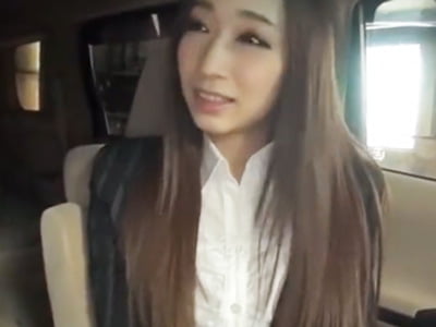 車内セックスに持ち込んで契約結ぼうとするビッチセールスレディｗ巨乳お姉さんOLのアダルトエロ動画