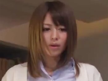 謎の薬で淫乱にさせられたお姉さんが薬の力に抗えず中出しパコお姉さん痴女中出しのエロ動画