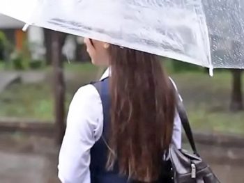 ガチ18歳以下と見間違う清楚すぎる美少女JKの未使用マ●コに中出し女子校生美少女中出しのアダルトエロ動画