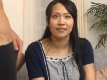 媚薬とバイブで我慢の限界！結婚5年目の欲求不満妻が限界突破の不倫パコ素人人妻オナニー盗撮のアダルト無料動画