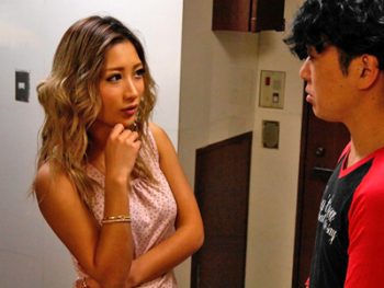 天真爛漫なギャルママAIKAが欲求不満で隣人と不倫SEX巨乳ギャル人妻AIKAのアダルトエロ動画