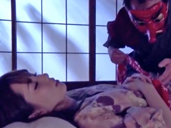 寝込みを襲われる波多野結衣→両手を拘束され激ピスに悶える巨乳お姉さん中出しレイプ波多野結衣の無料ポルノ動画