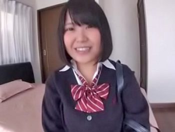 JKのマシュマロおっぱいを揉みしだいて中出しハメ撮り巨乳素人女子校生美少女中出しハメ撮りのエロ動画