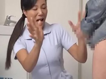 精液検査のために内緒で身体をはってくれるナース熟女看護婦顔射のアダルトエロ動画
