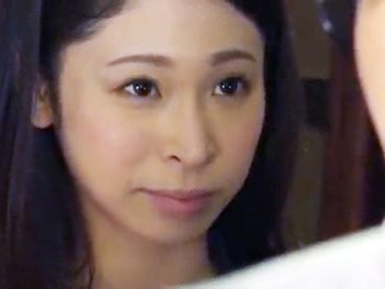 刑務所からでてきた性に飢えまくった男に体を許して獣のようなセックス巨乳お姉さん痴女のエロ動画