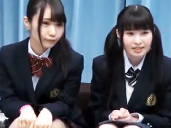 モニター調査と称して捕獲した美少女JKコンビと乱交ファック性交ｗ女子校生美少女乱交のエロ動画