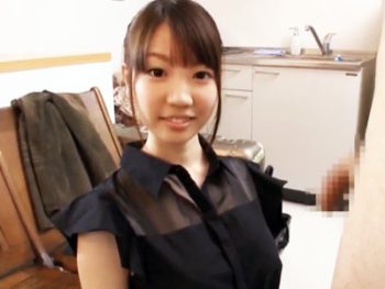 幼顔には不釣り合いな美巨乳パイパン娘の大胆潮吹き顔射ファック！巨乳美少女パイパン顔射潮吹きのアダルト動画