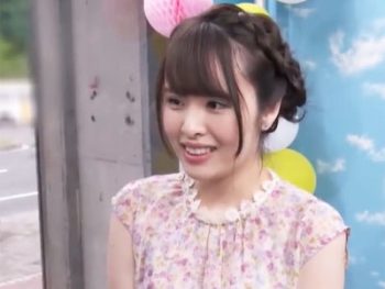 MM号に乗車した清楚系美少女→おっさんチンポで顔射ハメされて陥落素人美少女顔射のアダルトSEX動画