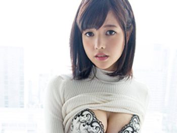 美乳お姉さんに鬼ピス攻撃！キレイなおまんこに真正中出しｗお姉さん中出しのアダルト動画