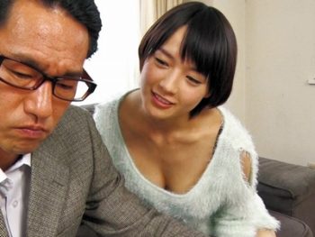 実は年上好きな彼女が義父チンポで近親相姦美少女近親相姦向井藍のエロ動画