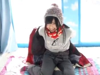 彼氏と別れたばかりの山本彩似女子が初対面の男とMM号でパコ素人美少女のアダルトエロ動画