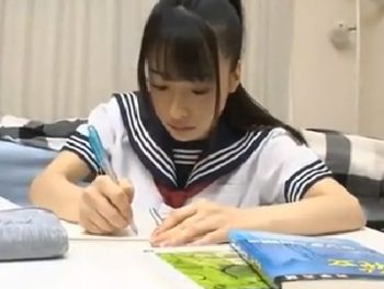 家庭教師を痴女ってザーメン搾取するポニテJK女子校生美少女家庭教師中出しのエロ動画