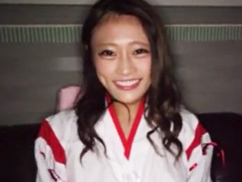 巫女さんのコスプレしたビッチギャルと中出しハメ撮り！ギャルコスプレ中出しハメ撮りのAV無料動画