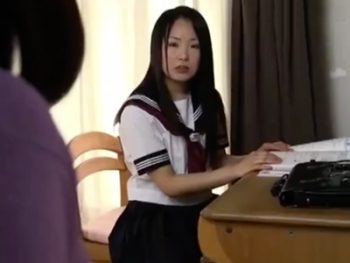 義父にオナニーを目撃され自分から股開くドスケベJK巨乳女子校生美少女痴女近親相姦のアダルト動画