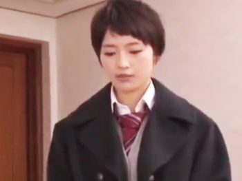 娘にエッチをせがまれた父親が特濃ザーメンを容赦なく中出しｗ女子校生美少女中出し近親相姦のエロ動画