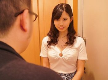 いつもAV借りてるDVD屋の店員が隣に引っ越してきてｗ巨乳痴女優木いおり塚田詩織宝田もなみ凛音とうか逢沢りいなのAV動画