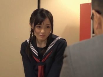 どこの馬の骨かわからない男に娘を抱かれた夫が逆上して近親相姦に！女子校生近親相姦のアダルト動画