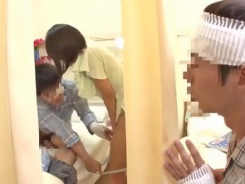 隣の入院患者の彼女をカーテン越しに寝取りハメ巨乳美少女痴女のエロ動画