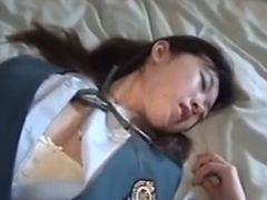 G乳巨乳な女子校生との個人的なハメ撮り流出！巨乳女子校生ハメ撮りのエロ動画