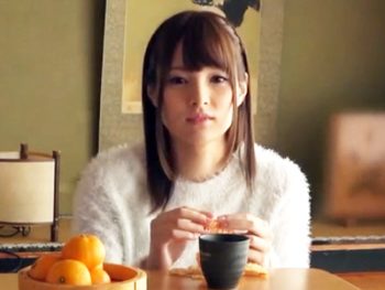 可愛すぎる義妹とイチャイチャしてたらお互いエッチな気分になり中出し近親パコｗ美少女妹中出し近親相姦のエロ動画