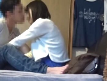 ガチ自宅盗撮！素人娘を連れ込んでプライベートなSEXを完全撮影素人美少女盗撮の無料アダルト動画