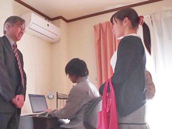 編集者が担当の小説家の美しい妻を中出し寝取り巨乳人妻中出しのアダルトエロ動画