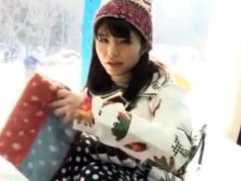 スキー場で性感マッサージ！大人しそうな彼女に無理やり挿入してNTR中出し素人美少女中出しマッサージのアダルト動画