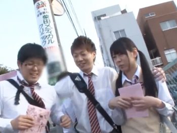 酔キャグループが修学旅行でテンション上げて泥酔中出し乱交やらかしたｗｗ女子校生美少女痴女中出し乱交のAVエロ動画