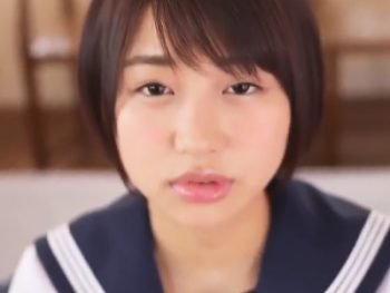 元グラビアアイドルがセローション塗りたくられてヌルヌルパコで潮吹き絶頂！巨乳美少女コスプレ顔射のAVエロ動画