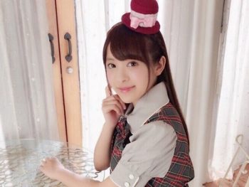 元人気アイドルだった桜もこちゃんがAVデビューで大量顔射の洗礼！美少女顔射デビュー作桜もこのエロ動画