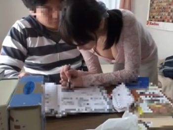 ビッグおっぱいな家庭教師を押し倒して中出しレイプ巨乳素人お姉さん家庭教師中出しレイプのエロ動画