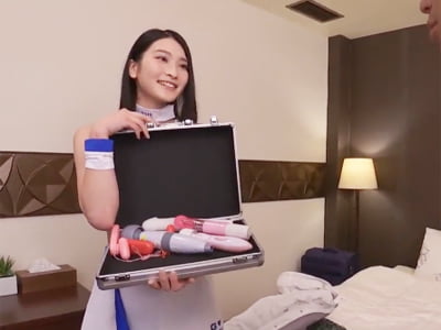 初対面のキャンギャル美女が予想をはるかに上回る淫乱で勃起止まらねぇｗお姉さん痴女コスプレ本庄鈴のアダルトエロ動画