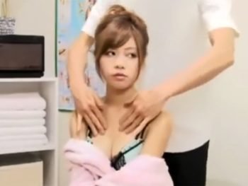 旦那に勧められてマッサージに来たらハメられたスレンダー美人ギャル妻巨乳お姉さんギャルレイプ盗撮マッサージのアダルトエロ動画