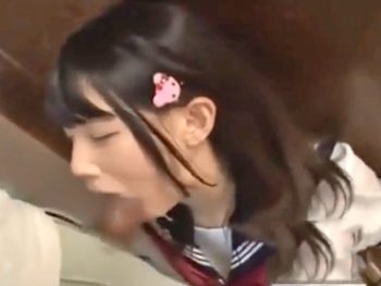 留守番中のJKを狙って中出しレイプキメる凶悪クズ男女子校生美少女中出しレイプの無料エロ動画