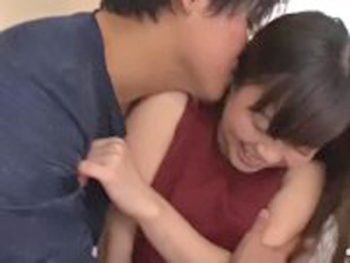 イチャイチャとSEXを楽しむ巨乳アイドル巨乳美少女のアダルトSEX動画