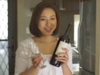 押し入ってきた男に強姦され中出しされる美人妻巨乳人妻中出しレイプのアダルト動画