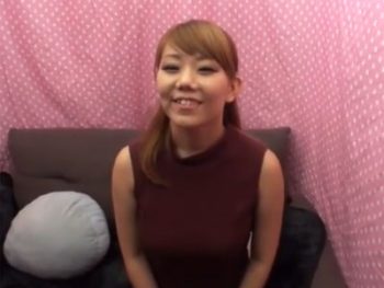 素人のギャル系お姉さんが相性抜群のチンポでピスハメされて絶頂素人お姉さんギャル顔射のアダルト動画